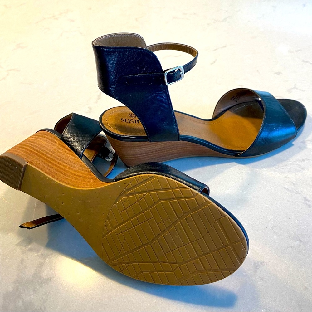 Worn Only A Couple Times. Good Condition - image 1